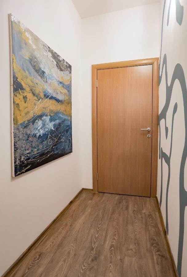 Different Apartments Ni 외부 사진