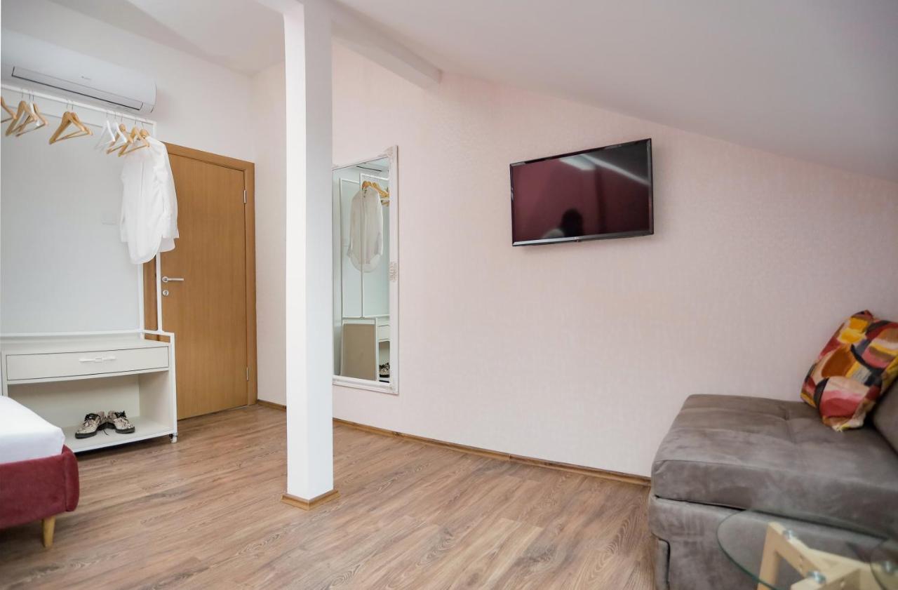 Different Apartments Ni 외부 사진