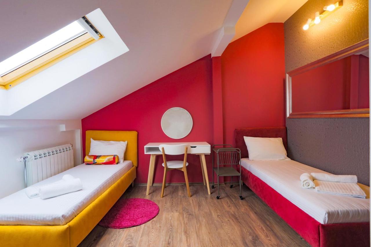Different Apartments Ni 외부 사진